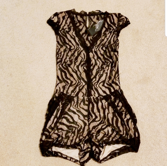 Ark & Co Dresses & Skirts - NEW Black Lace Romper NWT